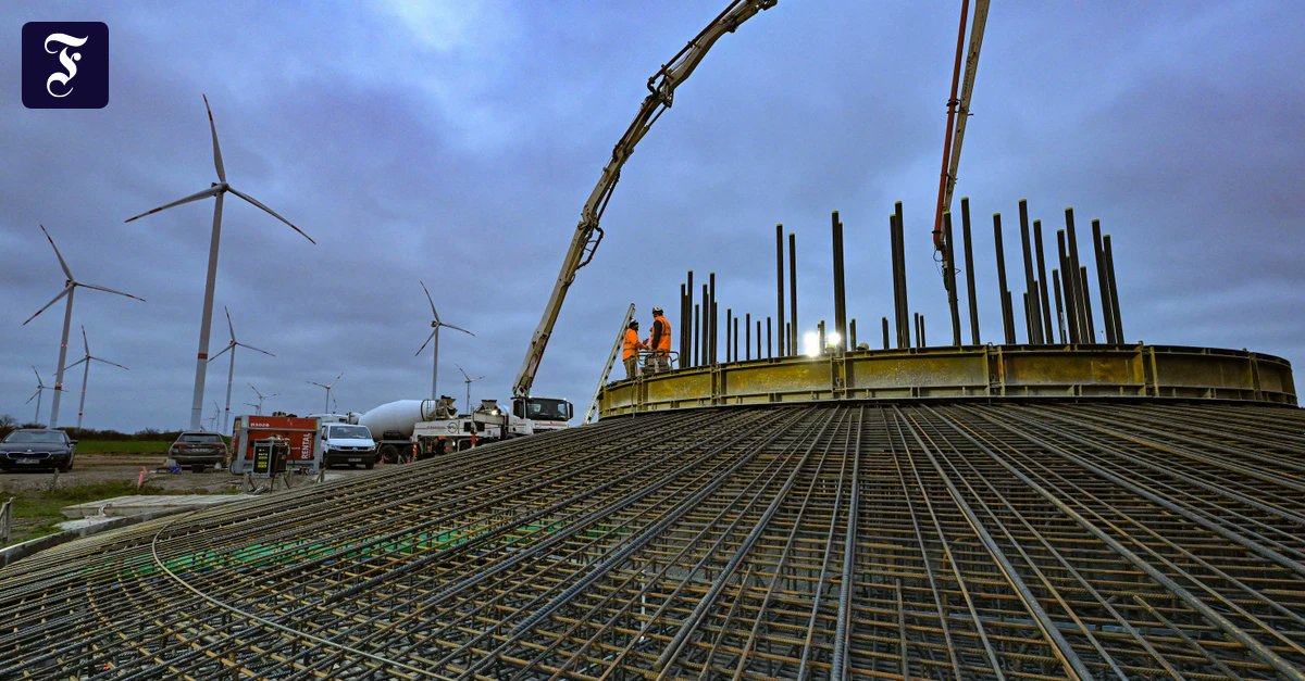 FazitBlog's tweet card. Hohe Abgaben, teure Energie, zu viel Bürokratie: Die Folgen falscher Politik treffen die Wirtschaft immer stärker, warnt Marie-Christine Ostermann, die Präsidentin der Familienunternehmer – und sagt,...