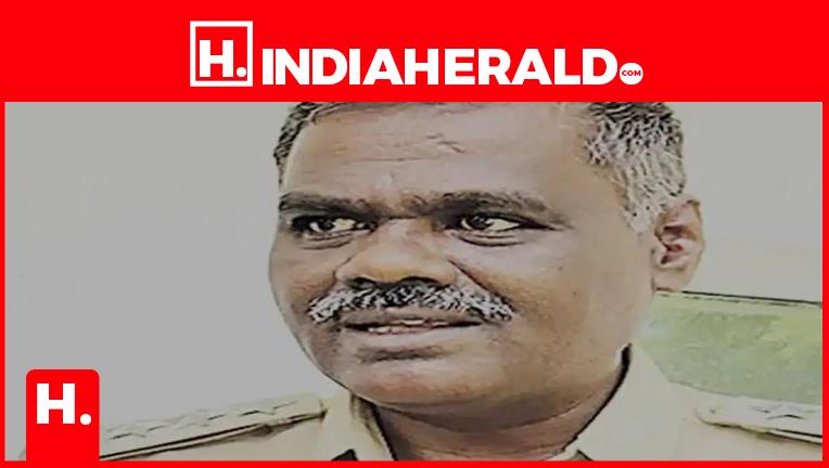 realindiaherald's tweet card. politics : మాజీ మంత్రి వైఎస్‌ వివేకానందారెడ్డి హత్య (మార్చి 15, 2019) జరిగినప్పుడు శంకరయ్య పులివెందుల సర్కిల్ ఇన్‌స్పెక్టర్‌గా ఉన్నారు. హత్యా స్థలంలో