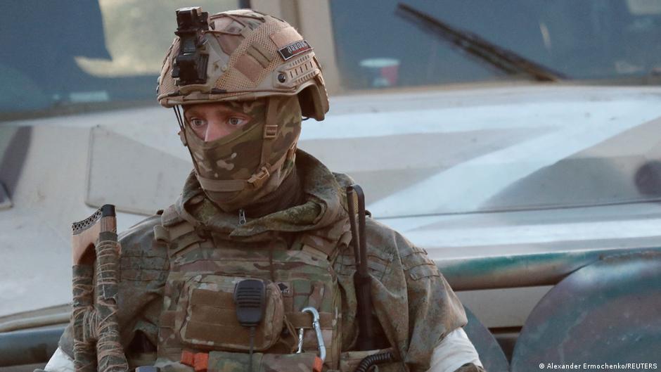 KenRoth's tweet card. The Russian army has a reputation for murdering, torturing and treating its own recruits terribly. How does such behavior become acceptable in a military?