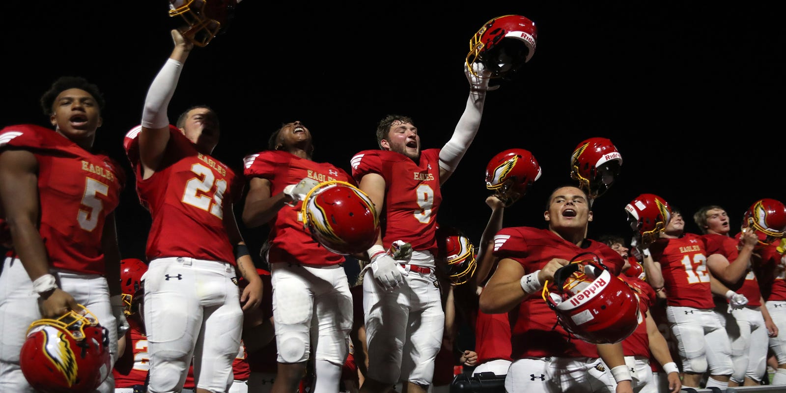 DispatchPreps's tweet card. Check out our best photos from Hartley at Big Walnut, our central Ohio high school football Game of the Week for Week 1.
