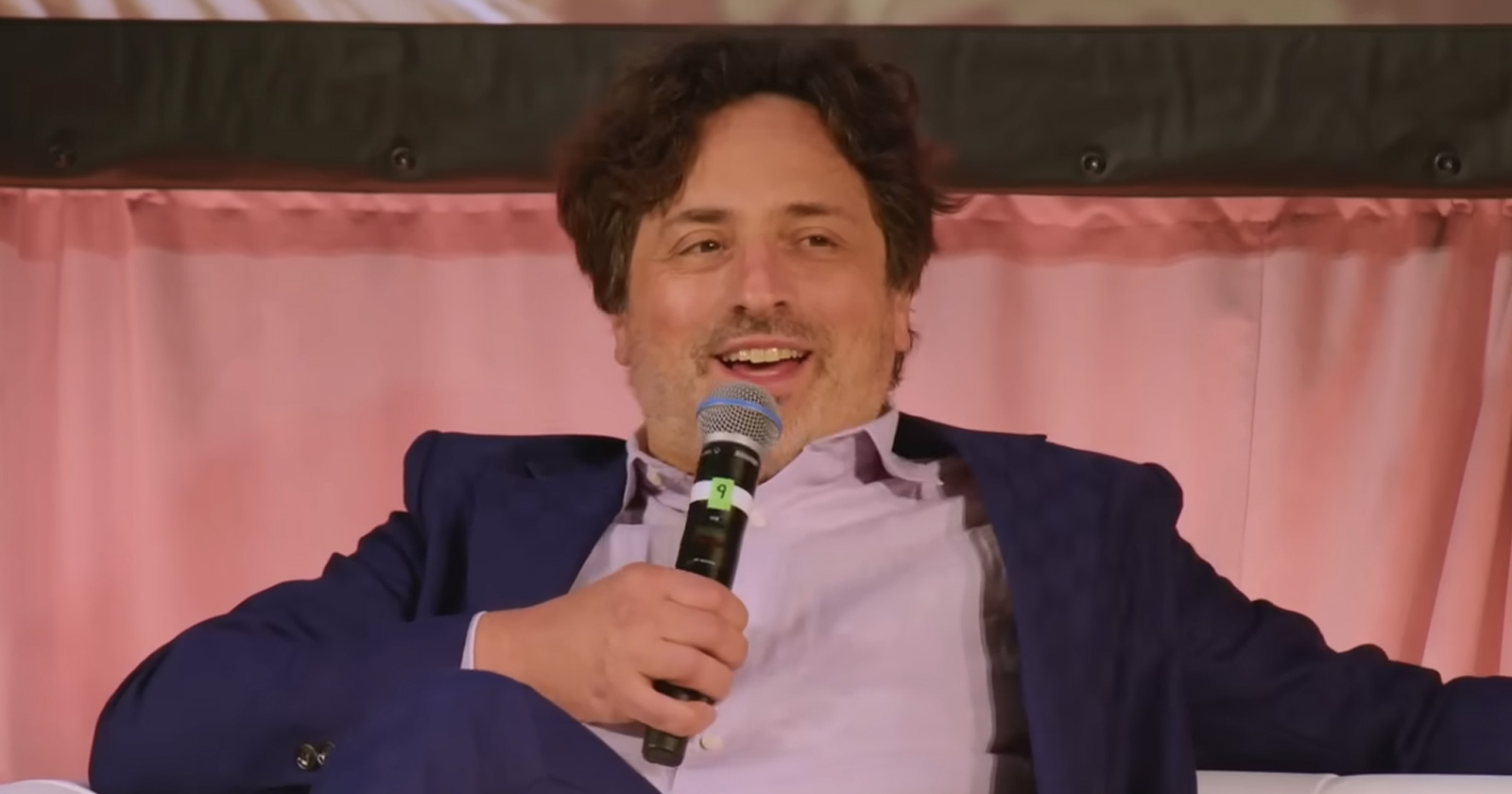 martinibuster's tweet card. Sergey Brin says that AI search performs the kind of deep research that users previously had to do themselves.