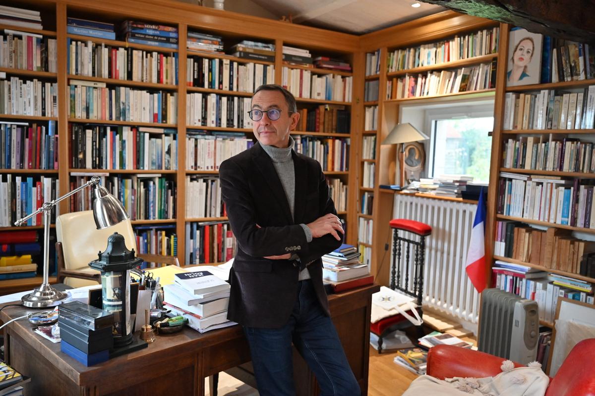 maelthierry's tweet card. Fin de vie, IVG, mariage pour tous… Le ministre de l’Intérieur et des Cultes, favori pour la présidence de LR, n’a jamais caché être un conservateur. Et le tenant d’un catholicisme identitaire pour...