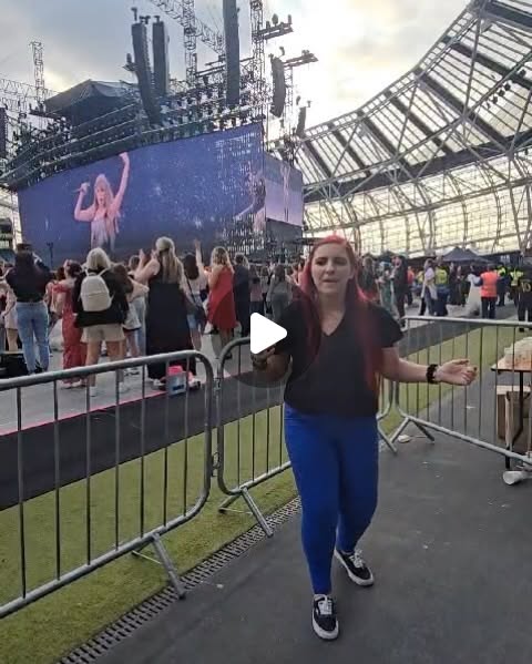 Lisa_M_Harvey's tweet card. Lisa Harvey (@isala50) • Instagram photos and videos