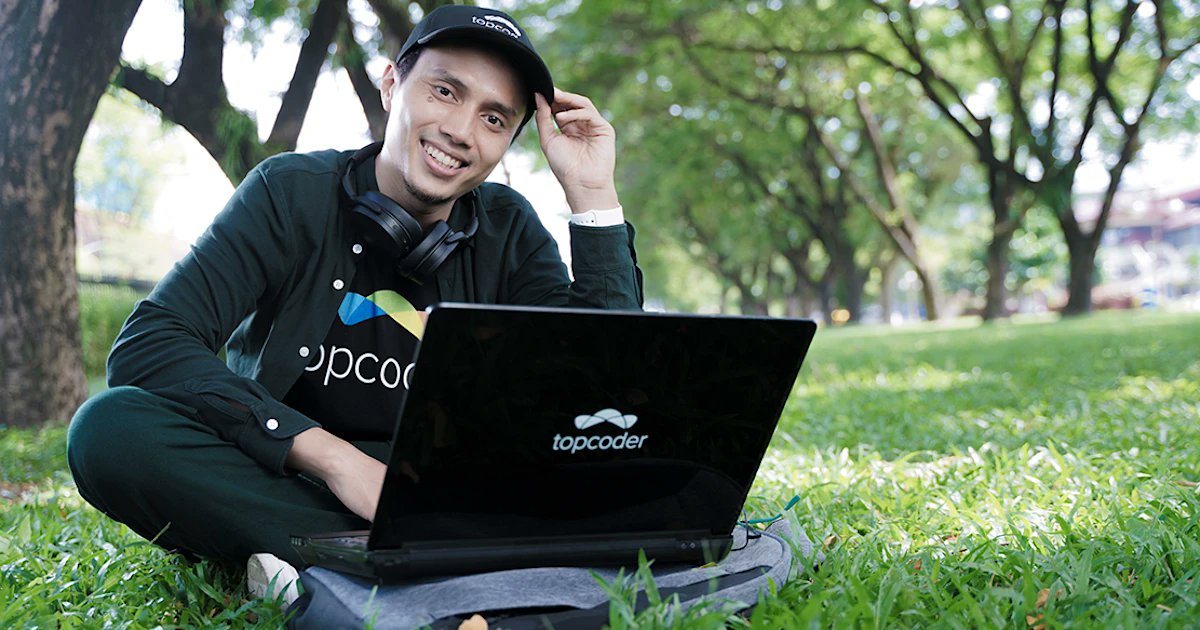 Topcoder's tweet card.