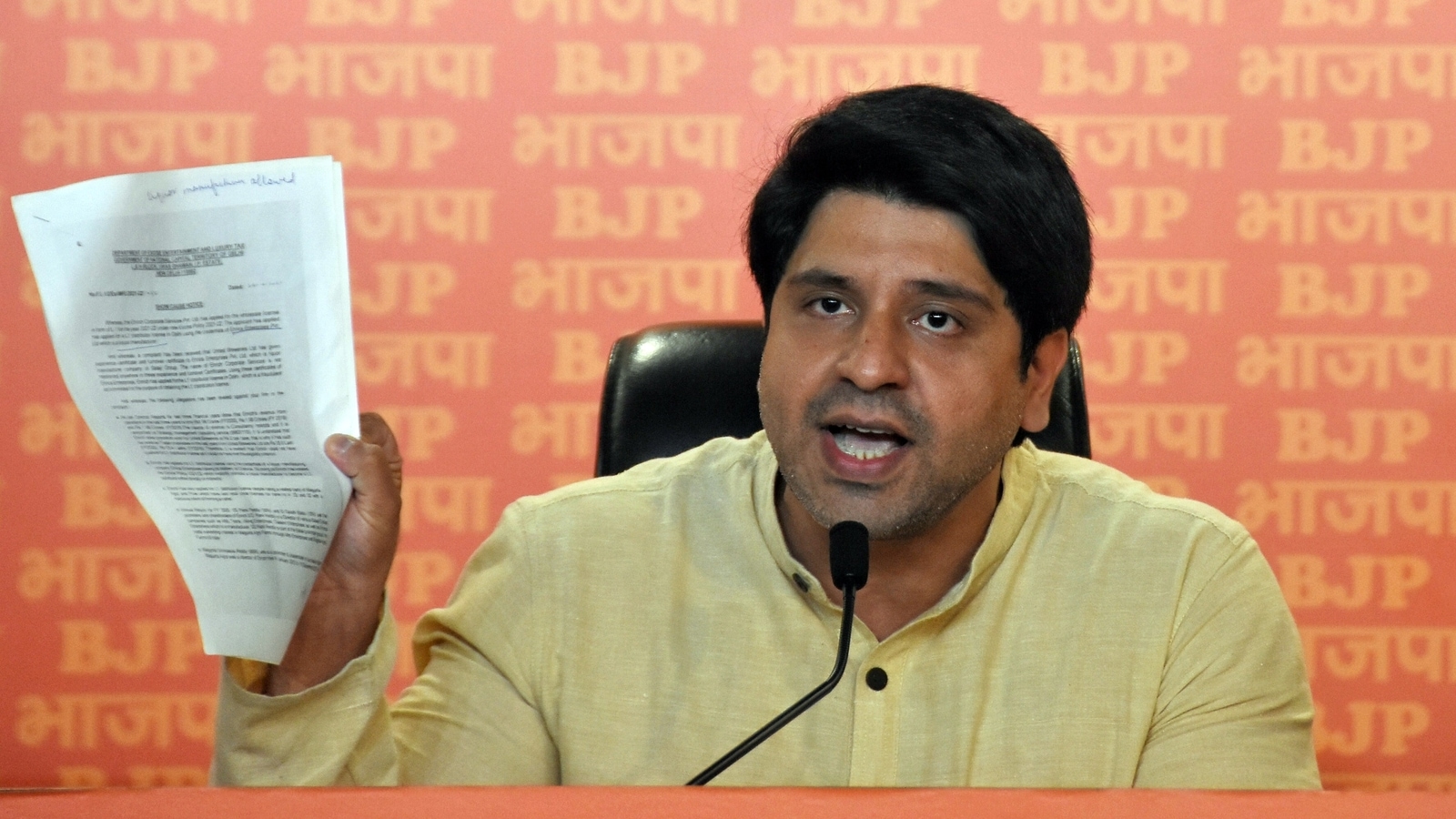 Shehzad_Ind's tweet card. BJP spokesperson Shehzad Poonawala said he is ready to take a lie-detector test to prove that he is not related to Aaftab Amin Poonawala, who is accused of killing his live-in partner Shraddha Walker...