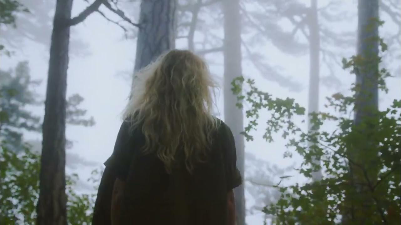 Jon_and_libby's tweet card. Monday Can Wait