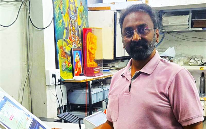 Canon_India's tweet card. Futura Digital chooses Canon to boost textured prints