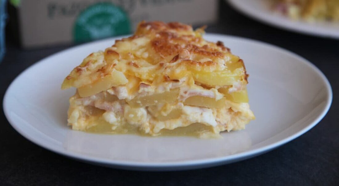 PazodeVilane's tweet card. Pastel de patata - Pazo de Vilane