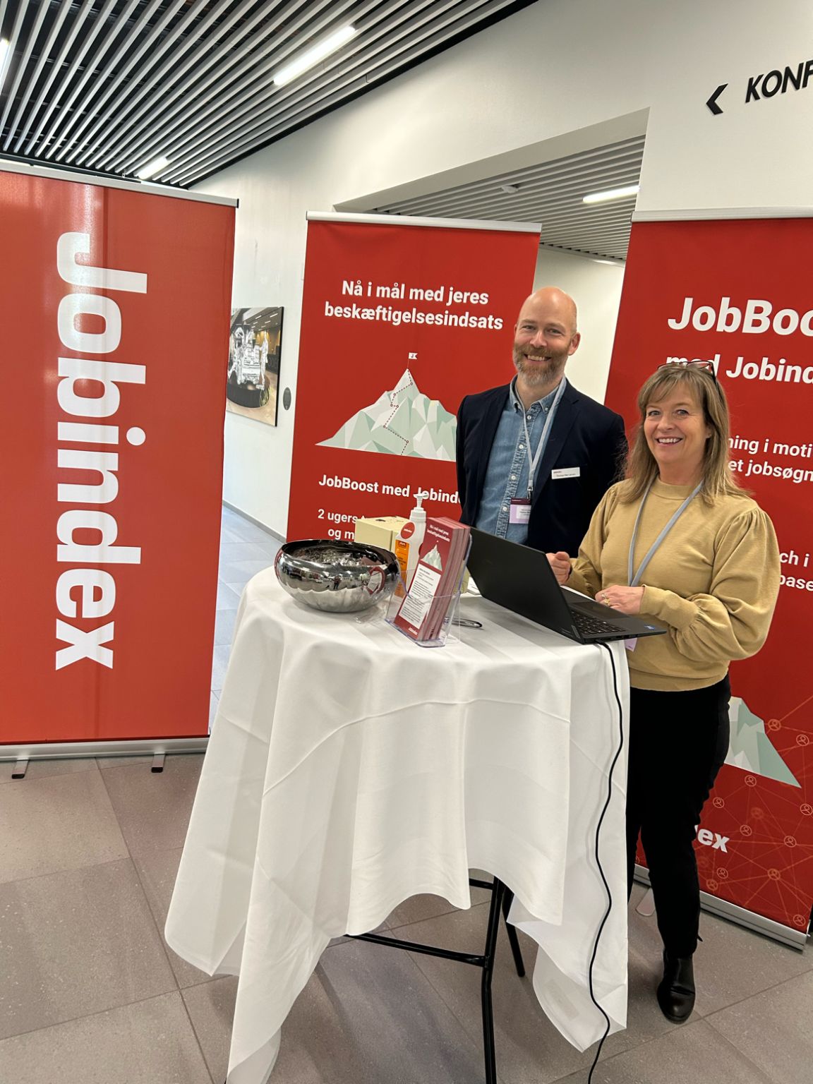 MWilsly's tweet card. Er du til KL beskæftigelsestræf i Odense så kom forbi vores stand 19 og hør om vores nye koncept. #klbt23 Thomas Røn Larsen #jobindex