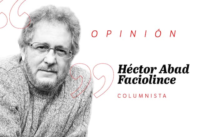 elespectador's tweet card. “Gustavo Petro pretende ser la cura de los desastres que él mismo crea”: Héctor Abad Faciolince