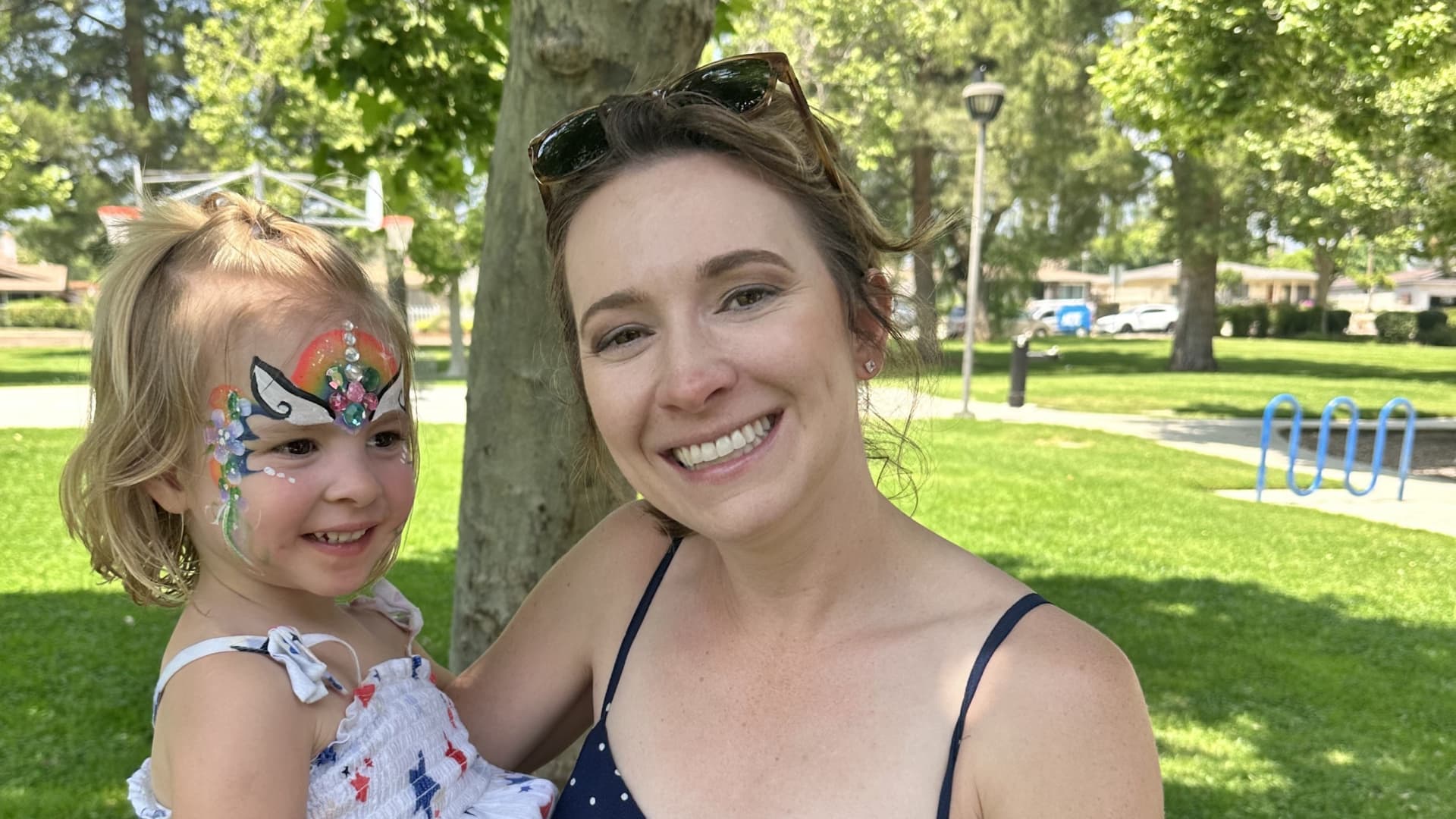 saswatab's tweet card. Rachel Jimenez has continued to develop her income streams and is now focused on how she can use them to help people.