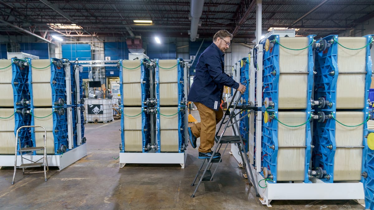 ESS_info's tweet card. In Oregon, some utilities have begun ramping up renewable energy to meet the state's clean energy goals, but there’s a problem: The energy generated from these sources can only be used when the wind...