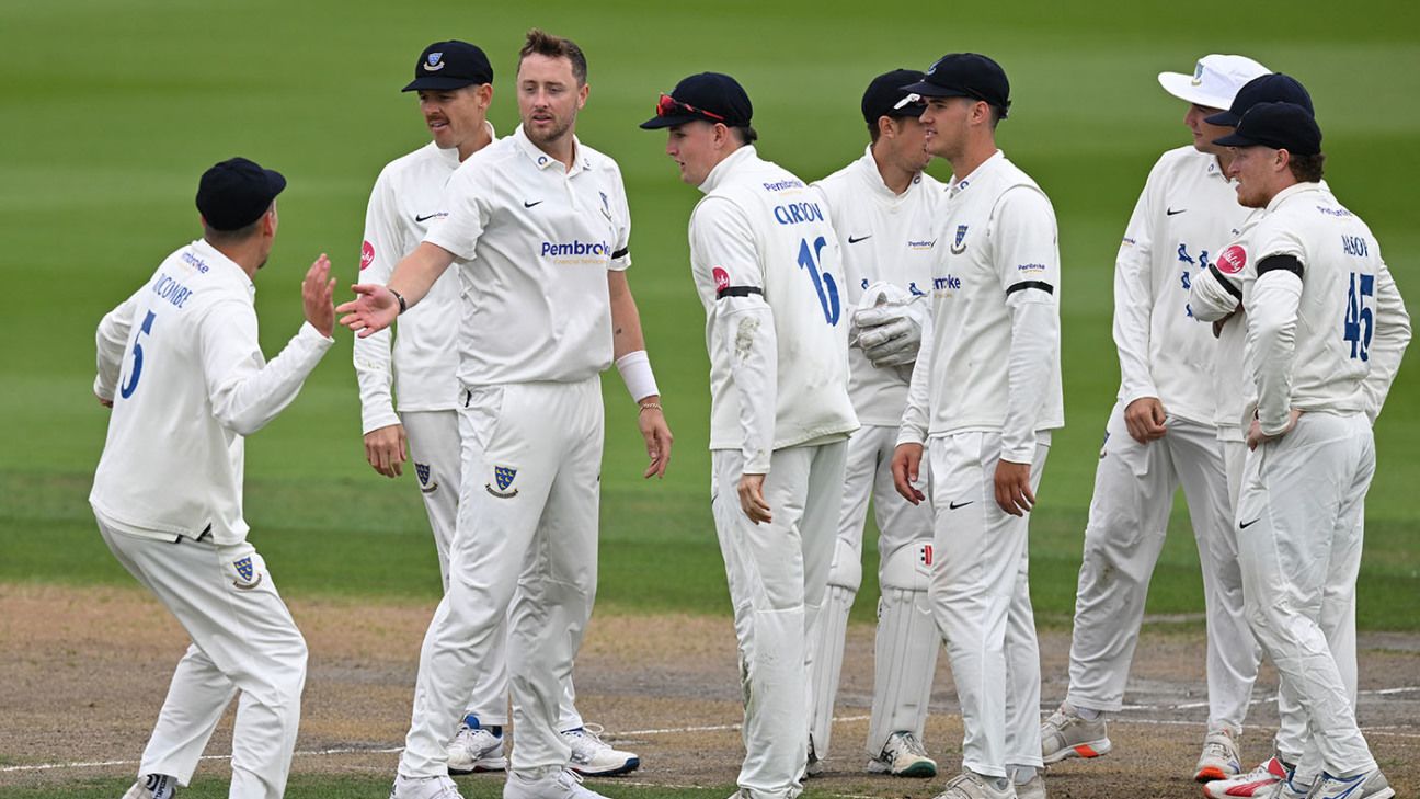 sasthatech's tweet card. Live Cricket Scoreboard: Get Sussex vs Glamorgan 48th Match, cricket scorecard, County Championship Division Two 2024 dated September 09 - 11, 2024.