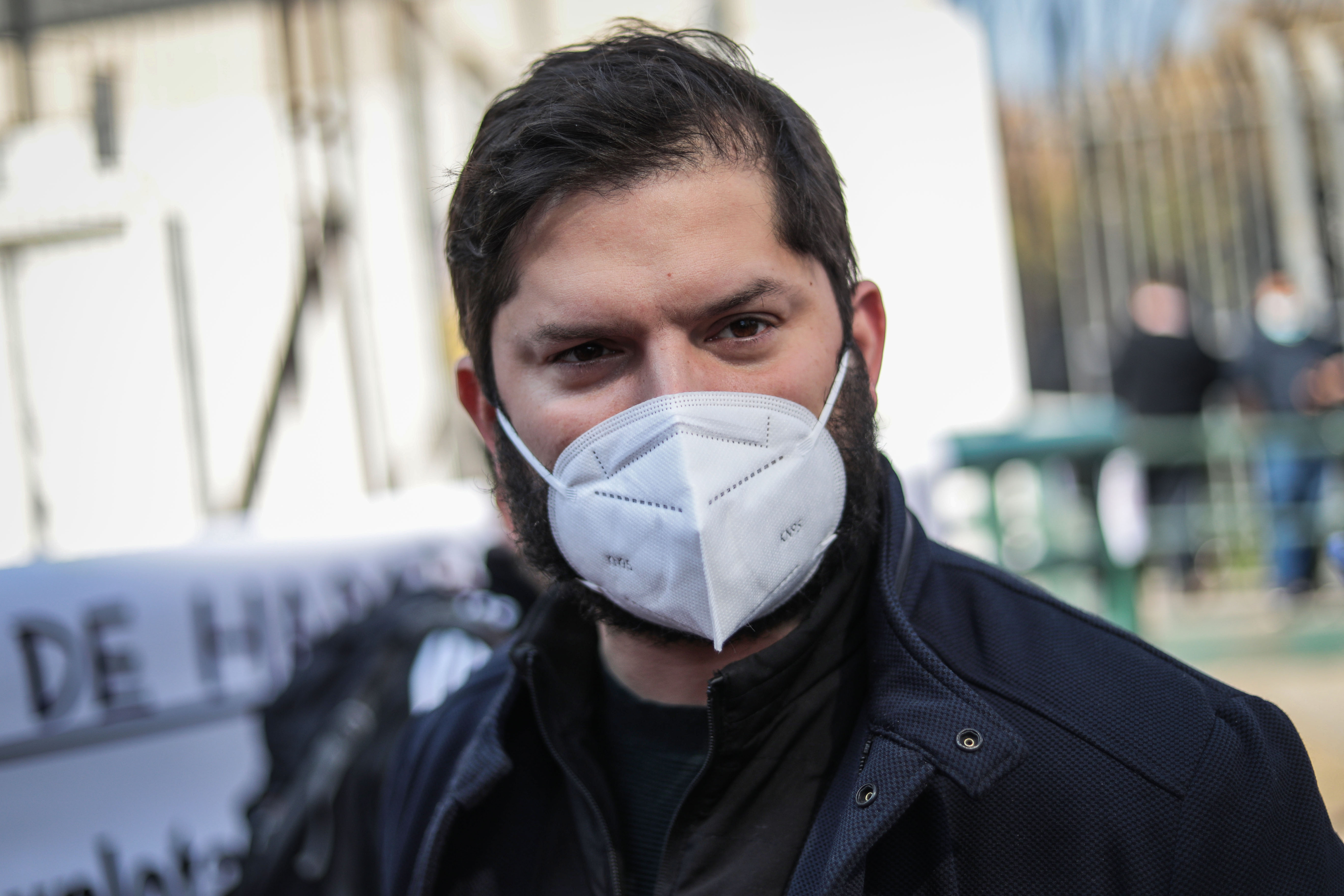 CNNChile's tweet card. "No ha sido paciente de nuestra institución", respondió la Clínica IMET a través comunicado. Esto, tras la circulación en redes de una ficha clínica sobre un supuesto tratamiento por drogas. Junto...