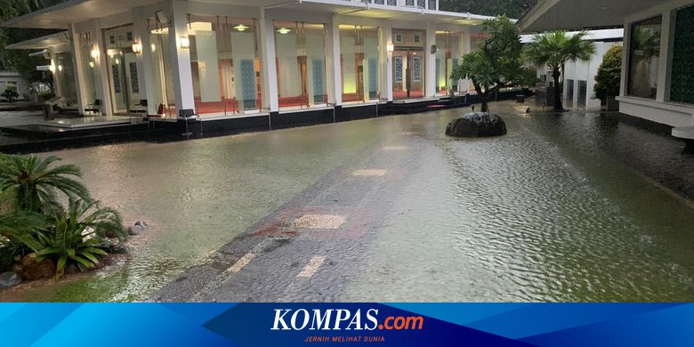 kompascom's tweet card. 'Istana Banjir,' kata Pramono Anung lewat pesan singkat, Selasa (25/2/2020) pagi.