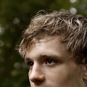 geekbetween's tweet card. Geek Between the Lines (@geekbetweenthelines) • Instagram photo