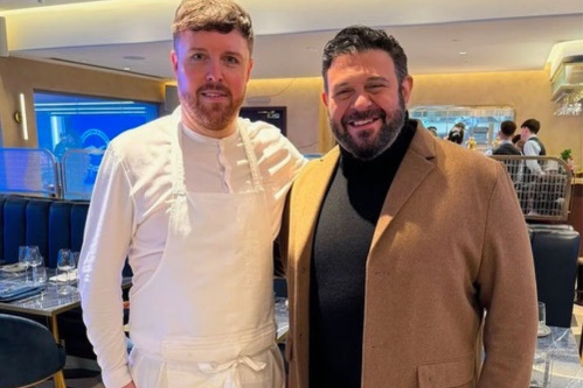 stevenXedwards's tweet card. Hove's Steven Edwards appears on Adam Richman Eats Football.