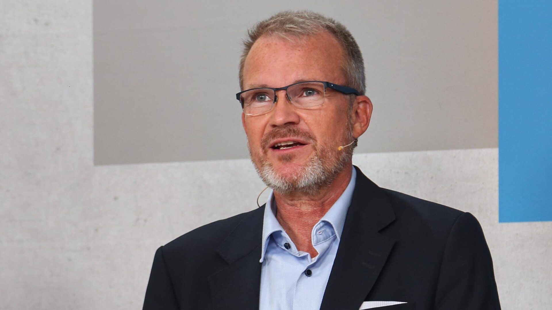 marksmeinung's tweet card. Das Aus für das Sparpaket von Gesundheitsministerin Nina Warken im Bundesrat könnte laut TK-Chef Jens Baas spürbare Beitragserhöhungen für gesetzlich Versicherte im Jahr 2026 nach sich ziehen. Ohne...