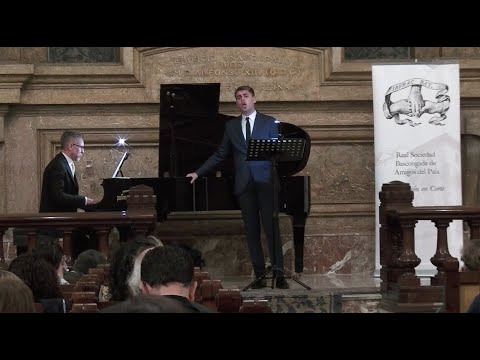 aurelioviribay's tweet card. The Ash Grove - Benjamin Britten (Luken Munguira / Aurelio Viribay)