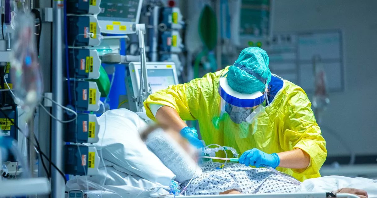 RCSLTTracheCEN's tweet card. ON THE COVID FRONTLINE: As part of our series looking at healthcare in Greater Manchester during the pandemic, the Manchester Evening News speaks to Wythenshawe Hospital's critical care speech and...