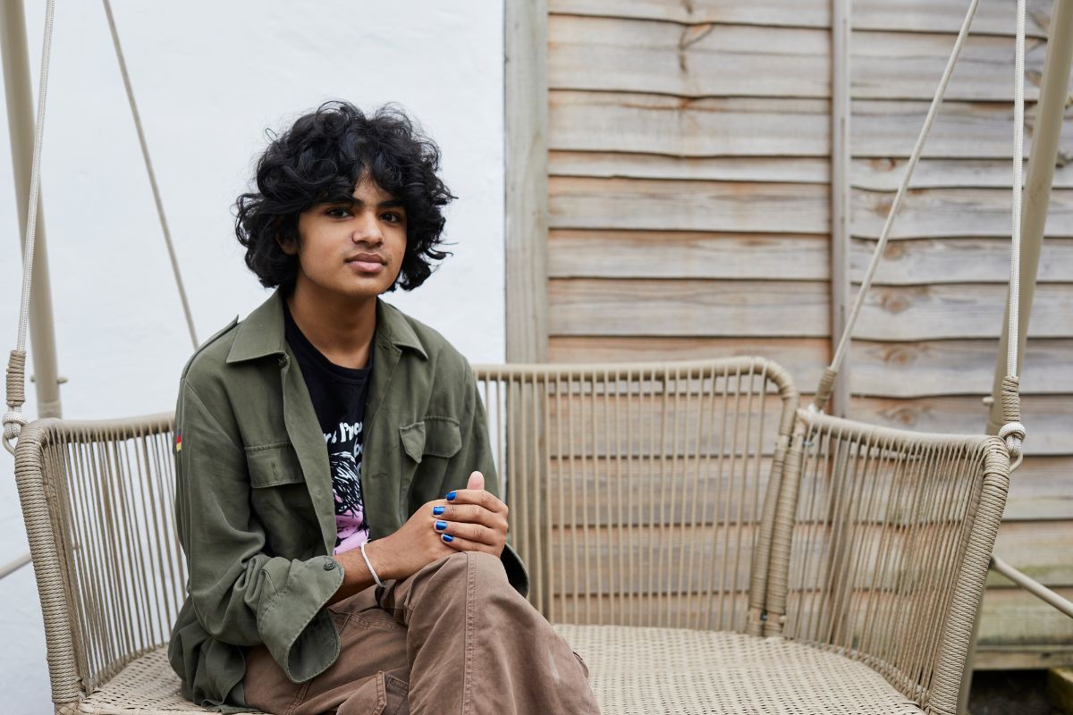 FrontlineSW's tweet card. Our statement on the Government's response to Education Select Committee's report into children's social care.