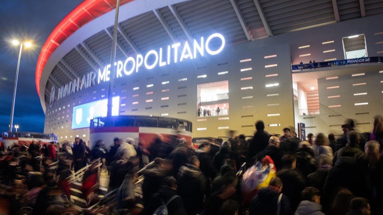 larazon_es's tweet card. Ante esta situación, ha avisado de que 'si no hay una respuesta concreta' pondrá un recurso contencioso