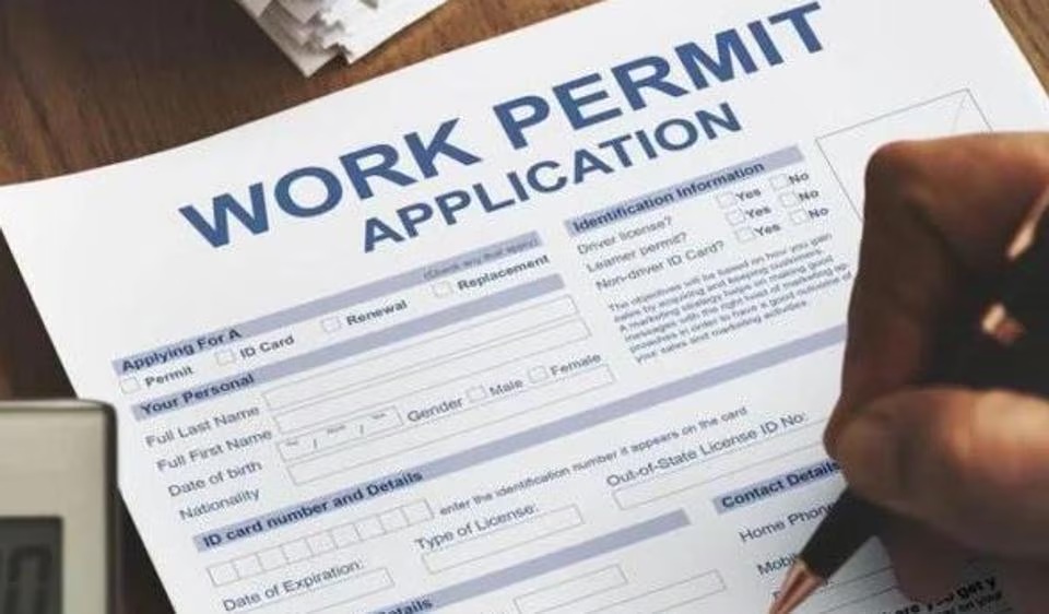 nutanpress's tweet card. મતલબ કે વિઝાની મુદત સુધીમાં જો તેઓ એકસટેન્ડ કરવા એટલે કે મુદત વધારવાની મંજુરી ન મળે તો તેણે અમેરિકા છોડવું પડશે. આ નવા નિયમની અસર અમેરિકામાં એચવનબી વિઝા પર