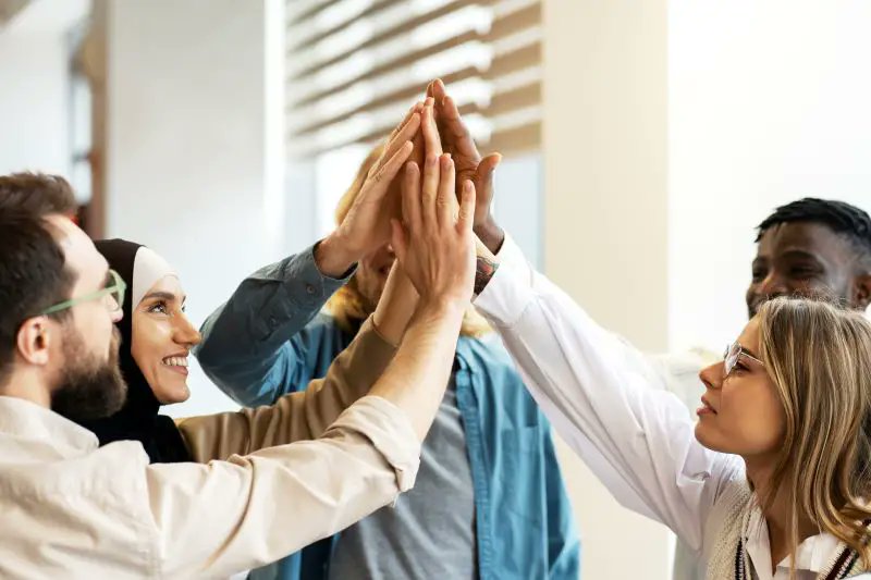 Hinshelwood_S's tweet card. Explore top business award categories to boost recognition, morale, and credibility. Learn how awards drive growth and success for your company in 2025.