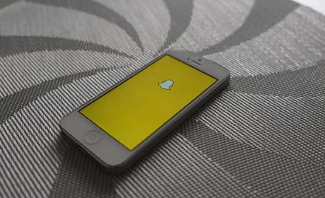 TypeEngine's tweet card. The report from the International News Media Association highlights the necessity for publishers to become 'cooperative competitors'