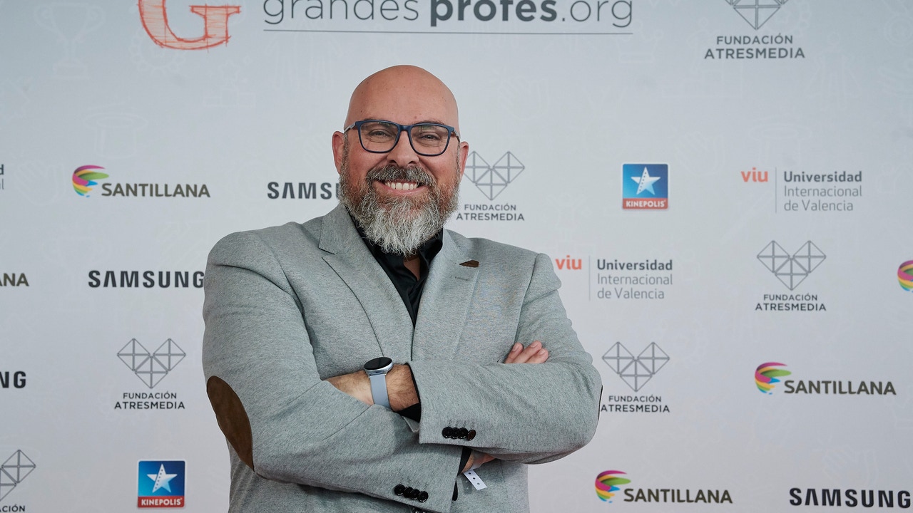 NZAITEGI's tweet card. Fernando Trujillo, docente y coordinador del estudio sobre la educación tras la COVID-19 promovido por Fad y BBVA, comparte sus impresiones sobre el futuro académico en España con la educación...