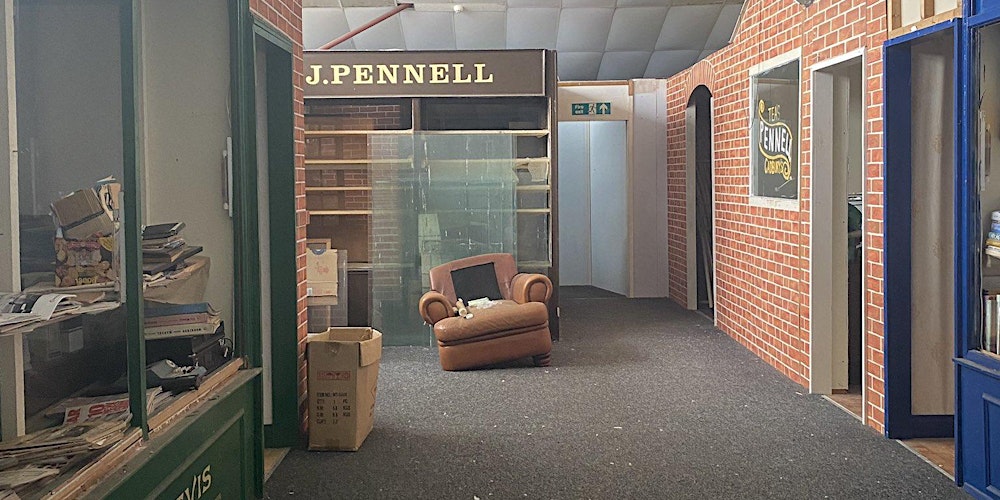 FionaCandlin's tweet card. Fiona Candlin and Raiford Guins discuss their current work in progress on the afterlife of objects with Joanne Morra