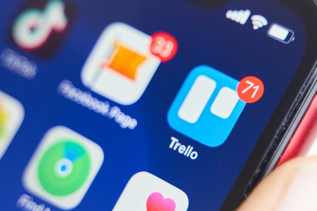 Freelancer_News's tweet card. Running a freelance business is no easy feat, and doing it solo can often feel ten times harder. If you’re running your business solo, you need tools which: Save you time. Are easy to learn and use....