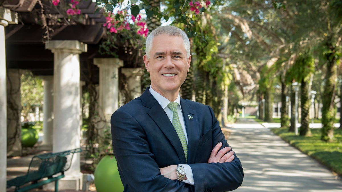 stevencurrall's tweet card. Achieving a goal doesn’t happen by accident.