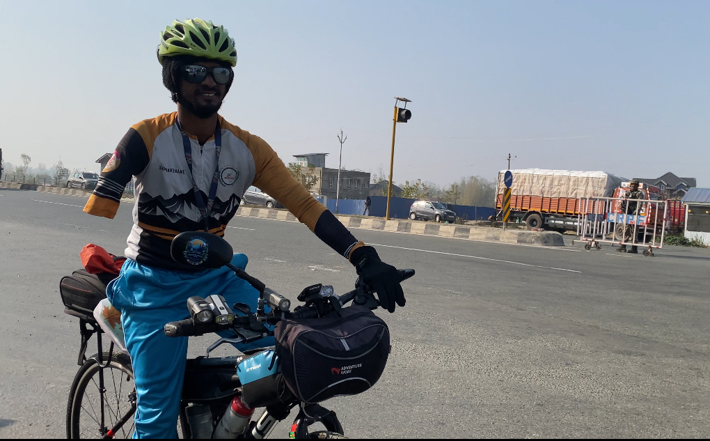 thekashpost's tweet card. Share:In a remarkable journey that captures the essence of India’s unity in diversity, 100 cyclists...