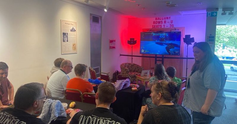 Tweet card summary image