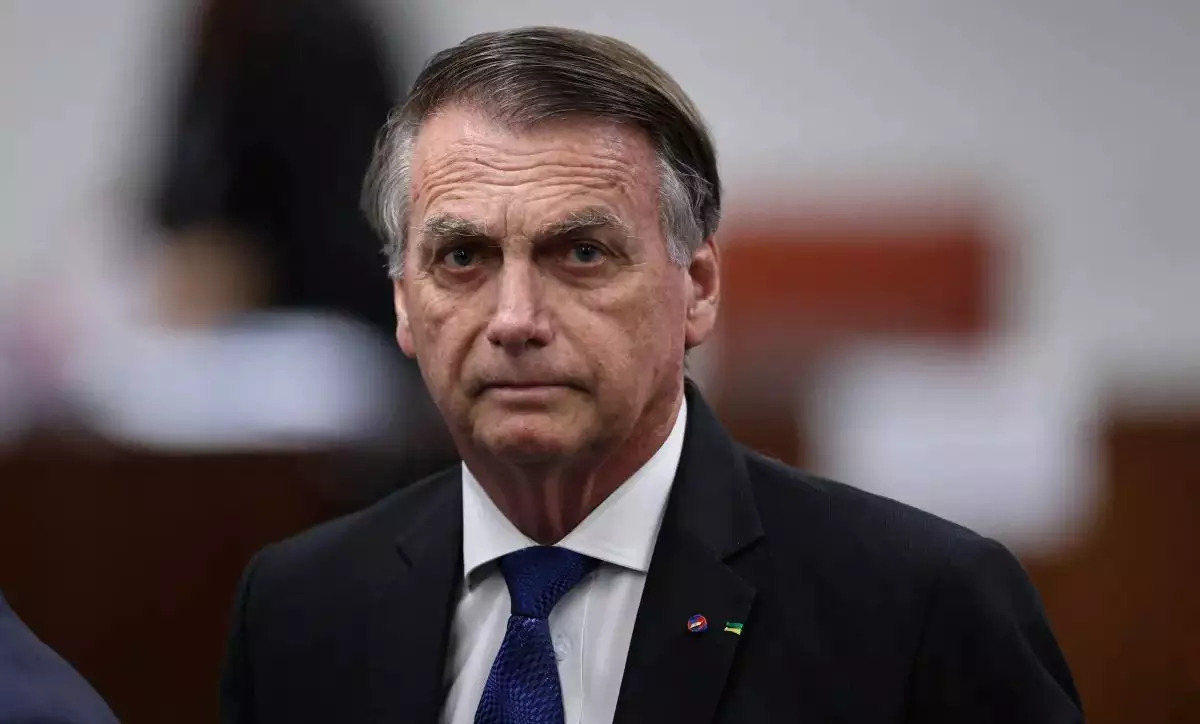 agendadopoder's tweet card. O ex-presidente Jair Bolsonaro foi preso, na manhã deste sábado (22), em Brasília