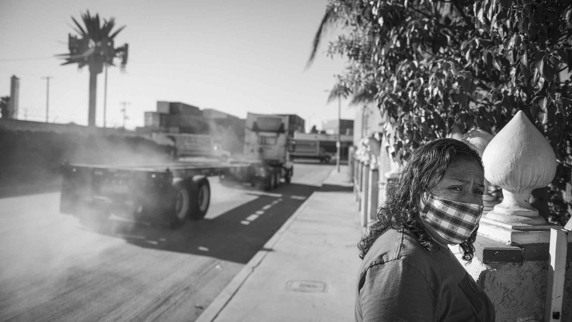 MyGenerationSC's tweet card. Portraits of daily life in the most polluted parts of the state, where the wellbeing of residents is shaped by the nation’s two busiest ports.