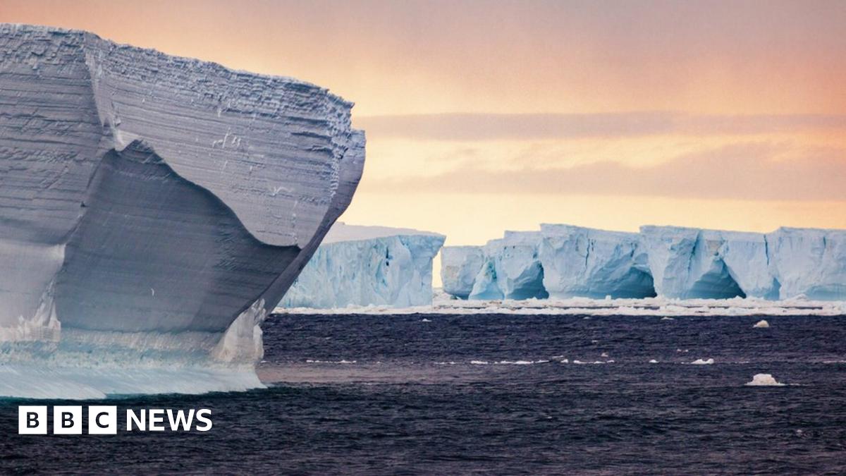 emm_pearce's tweet card. UK researchers want to understand what triggers the Antarctic to kick out city-sized blocks of ice.