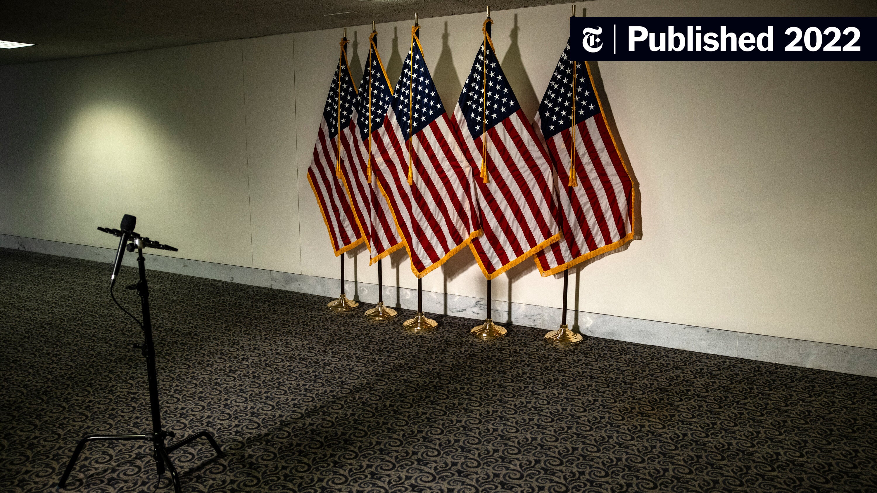 davidckerr's tweet card. If the two parties go off to the edges, there’ll be a ticket running up the center.