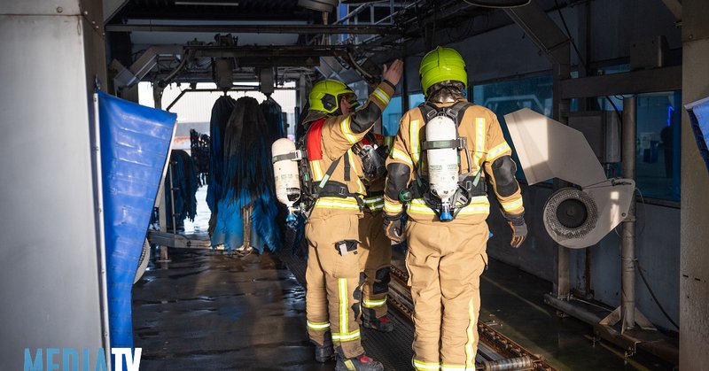 Brand in wasstraat Hellevoetsluis