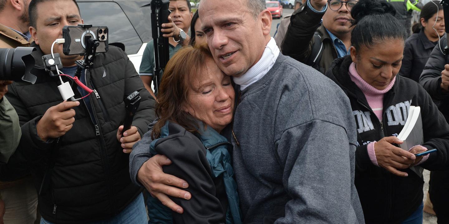 arnaud_thurudev's tweet card. En 2005, Florence Cassez et Israel Vallarta étaient arrêtés au Mexique, accusés d’être à la tête d’un gang de kidnappeurs. Si la Française a été libérée en 2013, son ancien compagnon a été détenu...