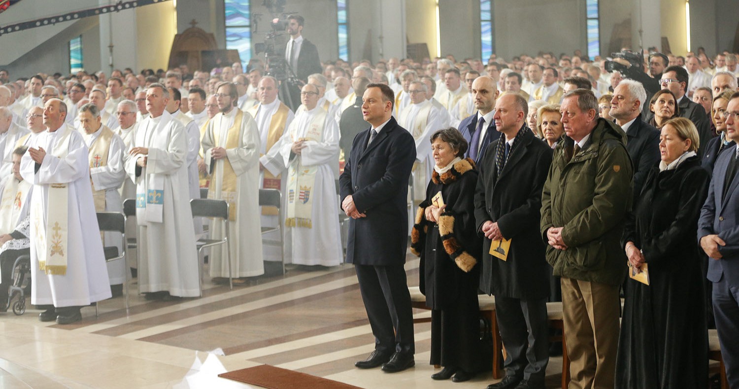 notesfrompoland's tweet card. Does religion still matter in Polish politics?