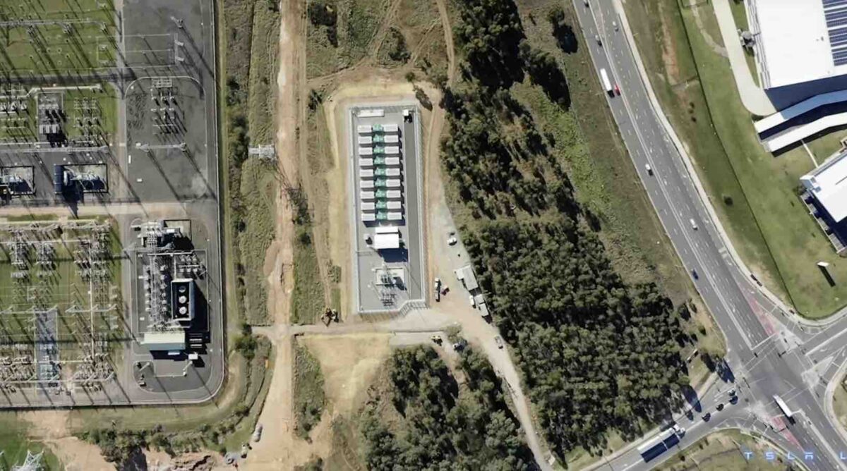 Reactive_Tech's tweet card. Creating a new market for grid inertia is forcing market rule makers to choose between the dirty fossil past and the green energy future.