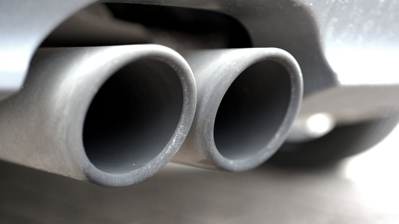 PortalsSanta's tweet card. Bezmaksas kvēpu filtru pārbaudēs sabiedrības interese bija lielāka nekā gaidīts – cilvēki sāka ierasties jau stundu pirms sākuma, un rindā nācās pavad