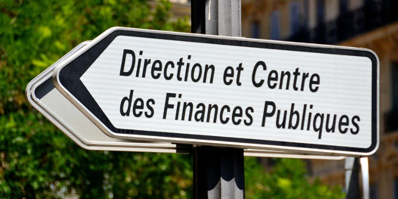 justice_fiscale's tweet card. Le taux réel d'imposition des revenus et du patrimoine des ultrariches fait débat depuis que Gabriel Zucman a proposé d'instaurer un impôt plancher visant à leur faire payer, sinon leur juste part,…