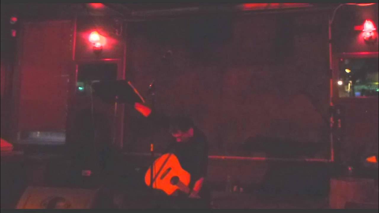 ChrisMacCarthy's tweet card. Pet Robot 2016-08-14 Pianos, New York City