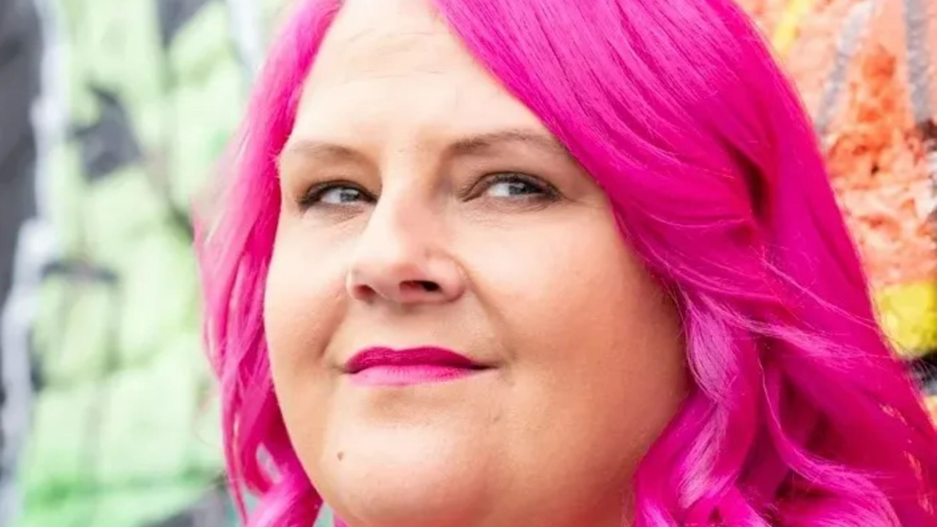 KimProofreader's tweet card. WHEN Heather Rose tuned in to Facebook to film her usual daily live video for her fans, she expected to see the regular 10 people watching to hear her advice as a wannabe beauty influencer. So when…