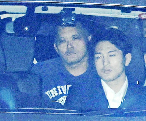 livedoornews's tweet card. 東京都港区赤坂のビルで４０歳代の女性が男に刃物で刺されて重傷を負った事件で、警視庁は２２日、陸上自衛隊朝霞駐屯地（練馬区など）所属の２等陸曹、大津陽一郎容疑者（４３）（練馬区土支田）を殺人未遂容疑で