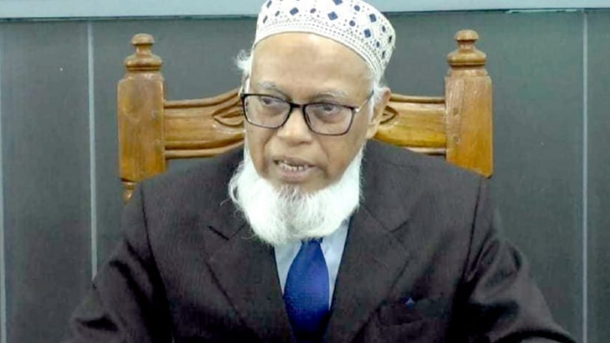 banglamagazines's tweet card. আগামী ফেব্রুয়ারির প্রথমার্ধে ত্রয়োদশ জাতীয় সংসদ নির্বাচন আয়োজনের পূর্ণ প্রস্তুতি সম্পন্ন করেছে নির্বাচন কমিশন (ইসি)। বাংলাদেশ সংবাদ সংস্থা (বাসস)-কে দেওয়া এক সাক্ষাৎকারে এ তথ্য জানিয়েছেন কমিশনের...