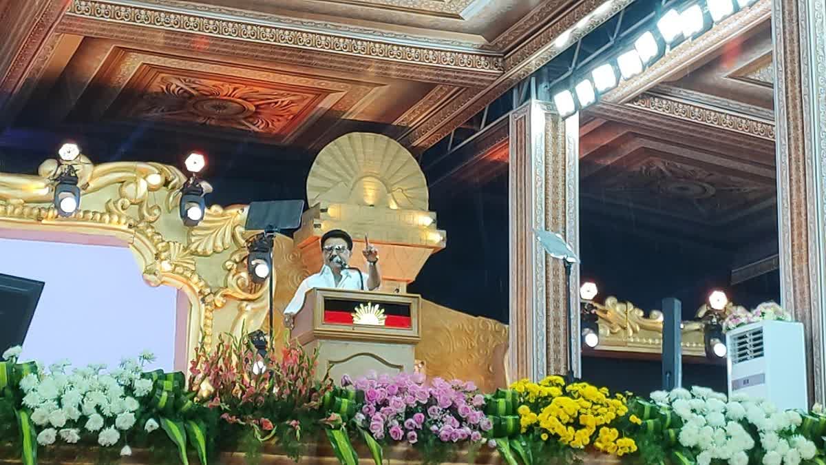 kavimuraskannan's tweet card. இரண்டு நாட்களுக்கு முன்பாக தமிழக எதிர்க்கட்சி தலைவர் எடப்பாடி பழனிசாமி என்ன கூறியிருக்கிறார்? என்று உங்களுக்கு தெரியும். அம்மையார் ஜெயலலிதா மறைவுக்கு பிறகு அதிமுக ஆட்சியை காப்பாற்றியது பாஜக என்ற...